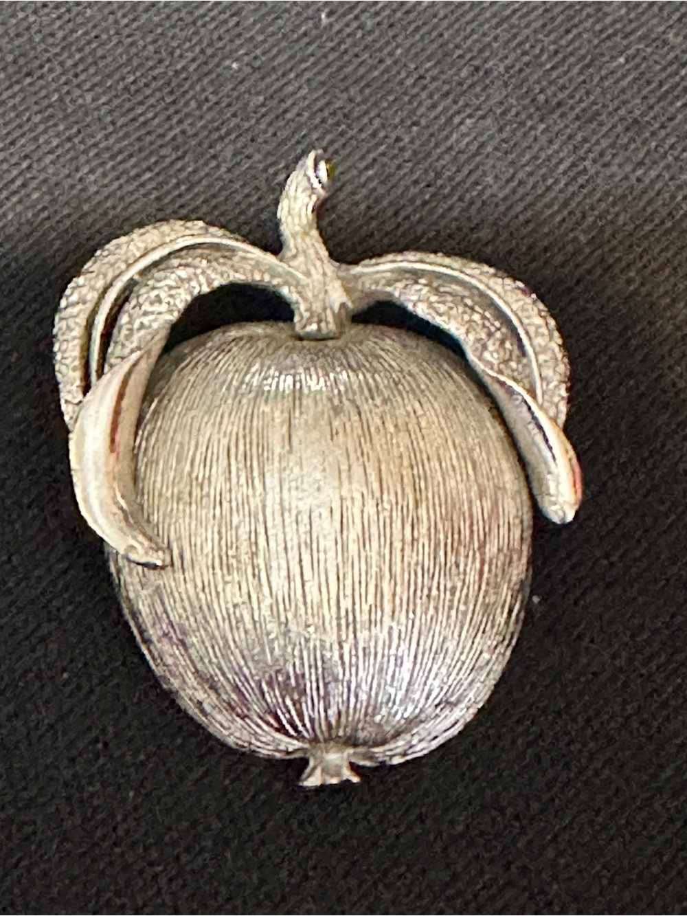 This is a vintage Sarah Coventry "Adam's Delight" Apple Broach from the 1960s.